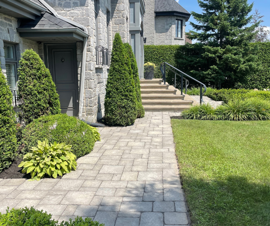 elegant classic house for sale facebook post (3)